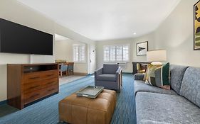 Best Western Plus Beach View Lodge Carlsbad